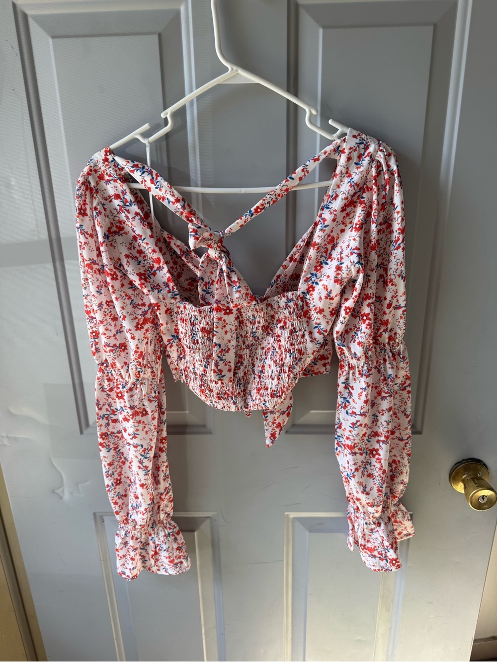 Floral Tie-Back Puff Sleeve Crop Top - White with Red & Blue Floral